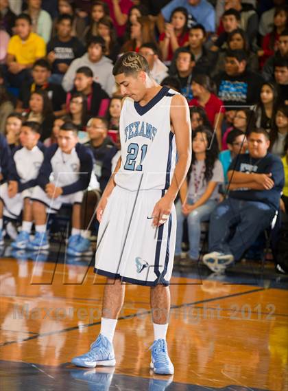 Thumbnail 1 in Sam Rayburn vs. Klein Collins (McDonald's Texas Invitational) photogallery.