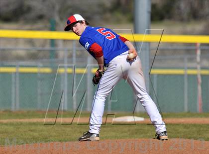 Thumbnail 3 in Boyd vs Rockwall Christian (Farmersville Invitational) photogallery.