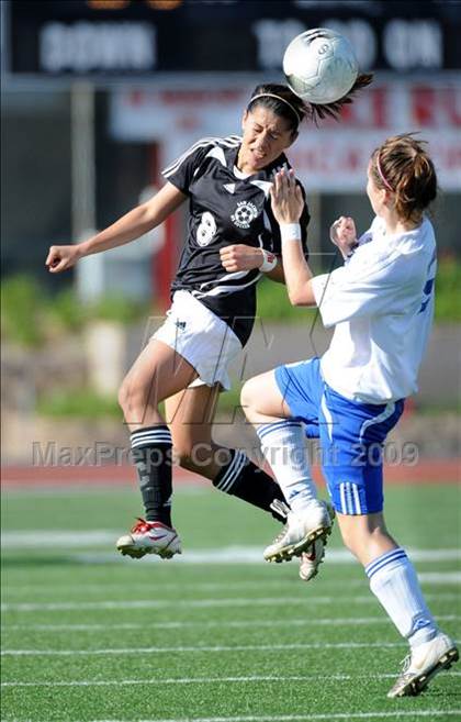 Thumbnail 2 in San Jacinto vs. Desert Christian (CIF SS D6 Final) photogallery.