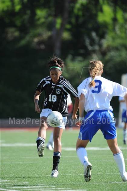 Thumbnail 3 in San Jacinto vs. Desert Christian (CIF SS D6 Final) photogallery.