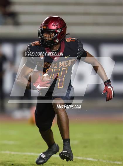 Thumbnail 2 in Clovis East @ Clovis West photogallery.