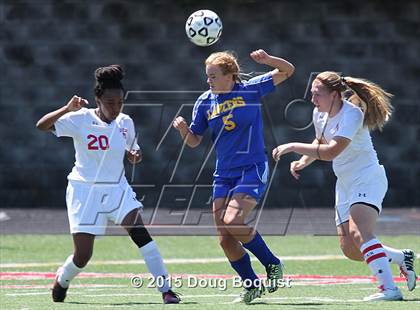 Thumbnail 1 in Lima Senior vs. Lincolnview photogallery.