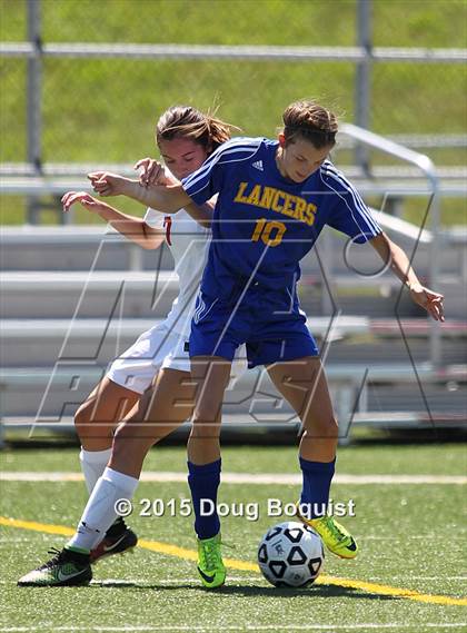 Thumbnail 2 in Lima Senior vs. Lincolnview photogallery.