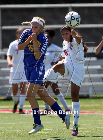 Thumbnail 1 in Lima Senior vs. Lincolnview photogallery.