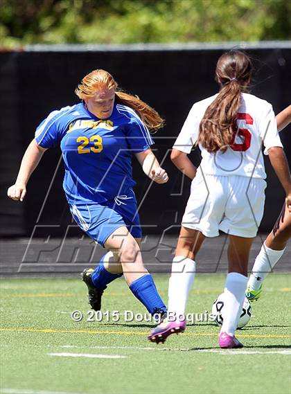 Thumbnail 1 in Lima Senior vs. Lincolnview photogallery.