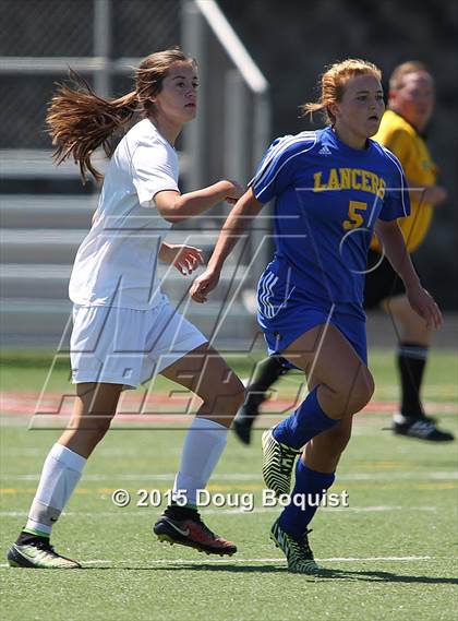 Thumbnail 1 in Lima Senior vs. Lincolnview photogallery.