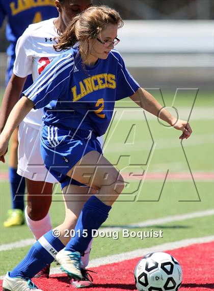 Thumbnail 1 in Lima Senior vs. Lincolnview photogallery.