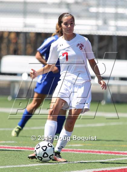 Thumbnail 2 in Lima Senior vs. Lincolnview photogallery.