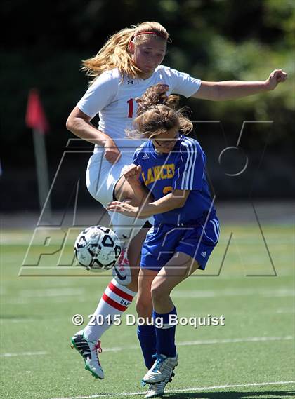 Thumbnail 3 in Lima Senior vs. Lincolnview photogallery.