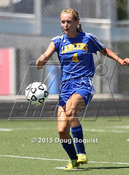Thumbnail 3 in Lima Senior vs. Lincolnview photogallery.
