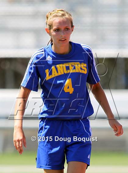 Thumbnail 3 in Lima Senior vs. Lincolnview photogallery.