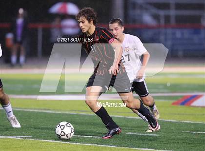 Thumbnail 1 in Unioto vs. Marietta (OHSAA D2 District Final) photogallery.