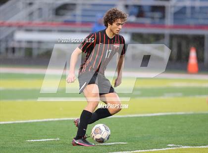 Thumbnail 2 in Unioto vs. Marietta (OHSAA D2 District Final) photogallery.