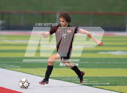 Thumbnail 3 in Unioto vs. Marietta (OHSAA D2 District Final) photogallery.