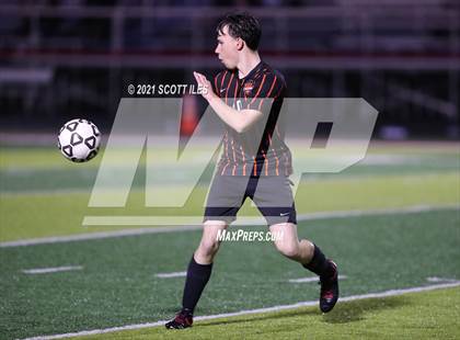 Thumbnail 2 in Unioto vs. Marietta (OHSAA D2 District Final) photogallery.