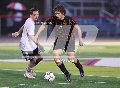 Thumbnail 1 in Unioto vs. Marietta (OHSAA D2 District Final) photogallery.