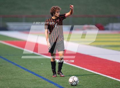 Thumbnail 3 in Unioto vs. Marietta (OHSAA D2 District Final) photogallery.