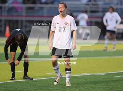 Thumbnail 3 in Unioto vs. Marietta (OHSAA D2 District Final) photogallery.