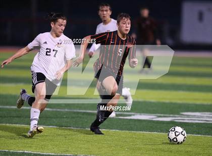 Thumbnail 3 in Unioto vs. Marietta (OHSAA D2 District Final) photogallery.