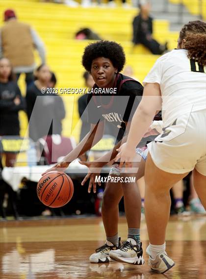 Thumbnail 2 in Lewisville vs Fossil Ridge photogallery.