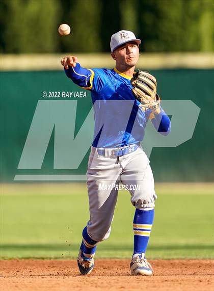 Thumbnail 2 in Vanden vs. Del Campo (CIF SJS D3 Final) photogallery.