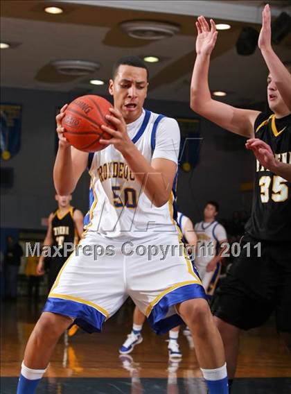 Thumbnail 2 in Greece Athena vs. Irondequoit photogallery.