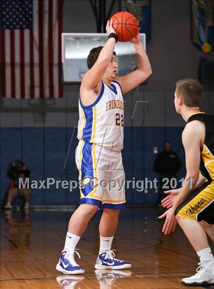Thumbnail 1 in Greece Athena vs. Irondequoit photogallery.