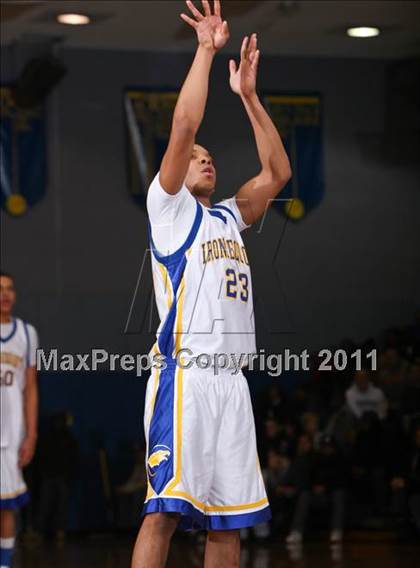 Thumbnail 2 in Greece Athena vs. Irondequoit photogallery.