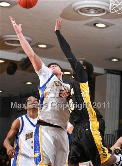 Thumbnail 2 in Greece Athena vs. Irondequoit photogallery.