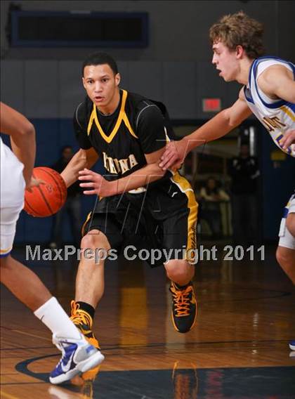 Thumbnail 2 in Greece Athena vs. Irondequoit photogallery.