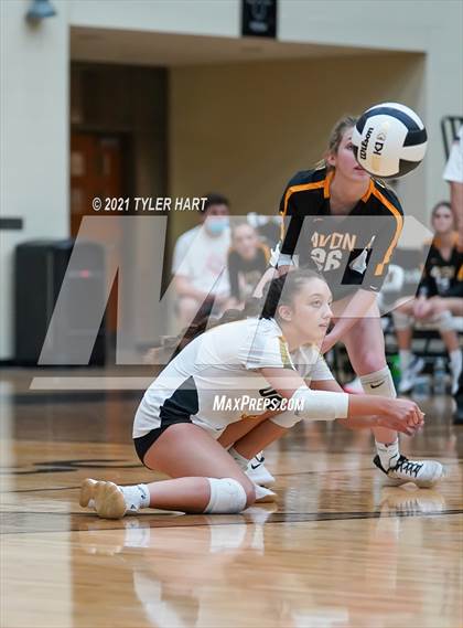 Thumbnail 1 in Hamilton Southeastern @ Avon photogallery.