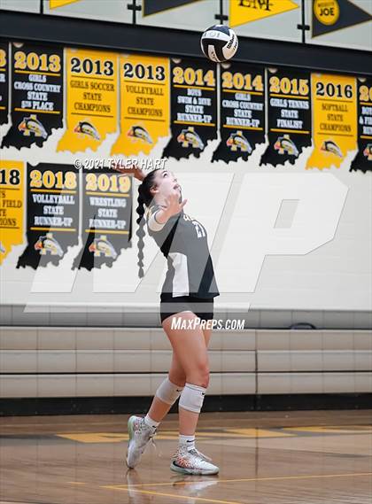 Thumbnail 3 in Hamilton Southeastern @ Avon photogallery.
