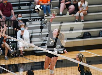 Thumbnail 2 in Hamilton Southeastern @ Avon photogallery.