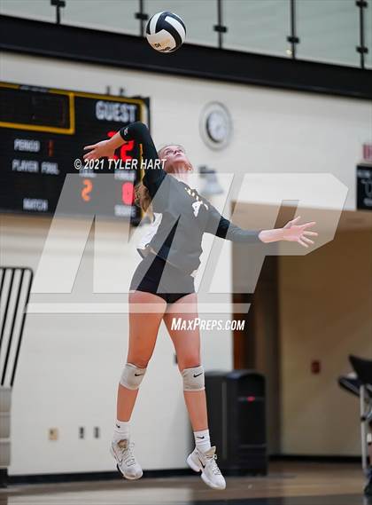 Thumbnail 2 in Hamilton Southeastern @ Avon photogallery.