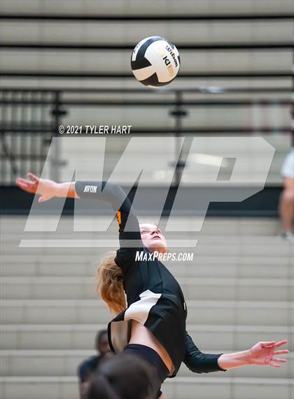 Thumbnail 2 in Hamilton Southeastern @ Avon photogallery.