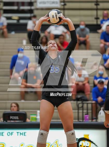 Thumbnail 2 in Hamilton Southeastern @ Avon photogallery.