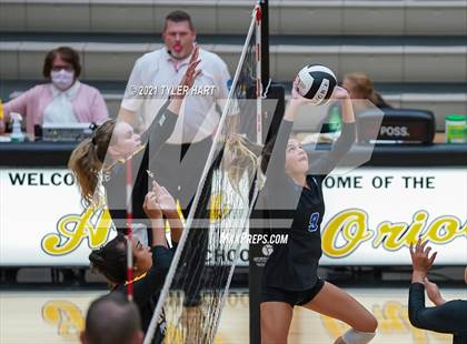Thumbnail 1 in Hamilton Southeastern @ Avon photogallery.