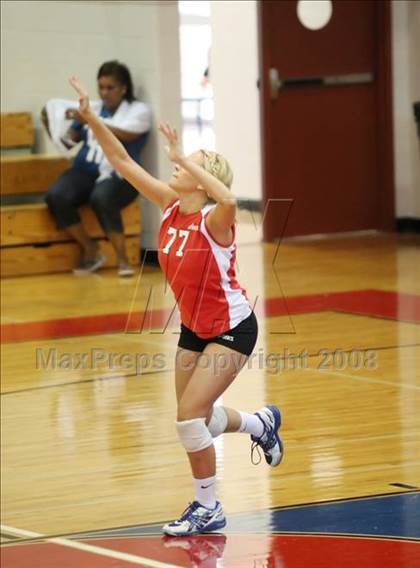 Thumbnail 3 in Keller Central vs Friendswood (Nike Volleyball Classic) photogallery.