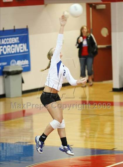 Thumbnail 3 in Keller Central vs Friendswood (Nike Volleyball Classic) photogallery.