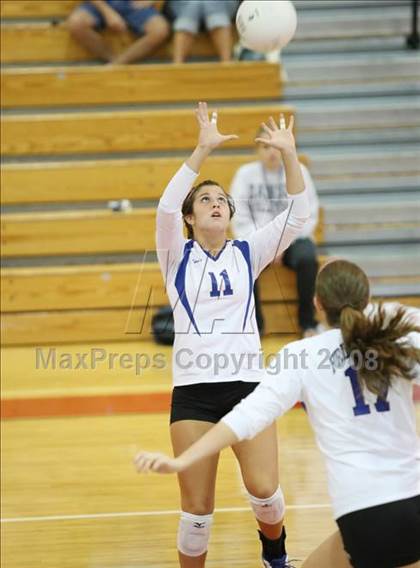 Thumbnail 3 in Keller Central vs Friendswood (Nike Volleyball Classic) photogallery.