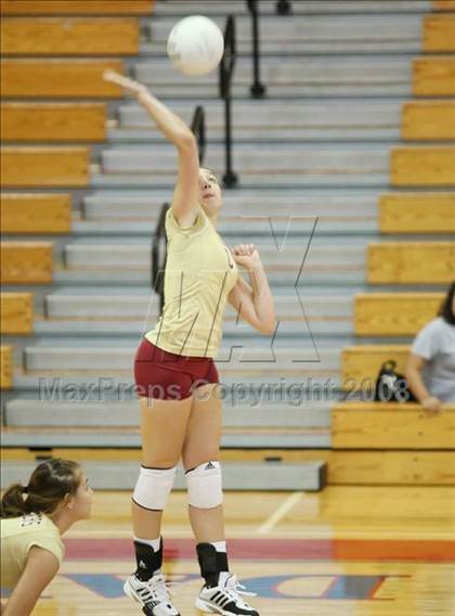 Thumbnail 3 in Keller Central vs Friendswood (Nike Volleyball Classic) photogallery.