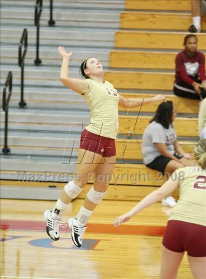 Thumbnail 1 in Keller Central vs Friendswood (Nike Volleyball Classic) photogallery.