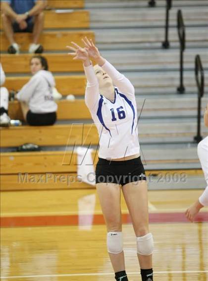 Thumbnail 2 in Keller Central vs Friendswood (Nike Volleyball Classic) photogallery.