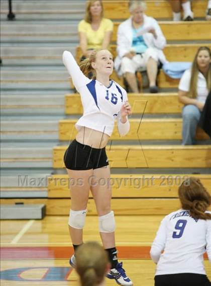 Thumbnail 1 in Keller Central vs Friendswood (Nike Volleyball Classic) photogallery.