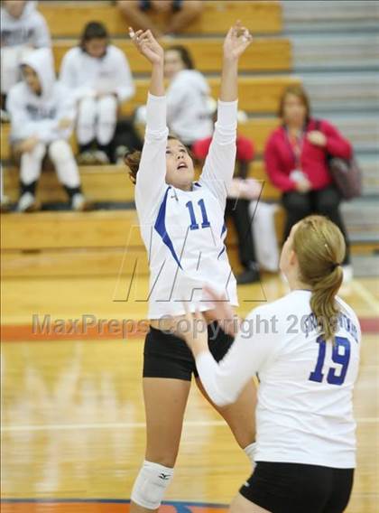 Thumbnail 3 in Keller Central vs Friendswood (Nike Volleyball Classic) photogallery.