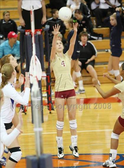 Thumbnail 1 in Keller Central vs Friendswood (Nike Volleyball Classic) photogallery.