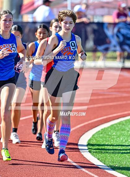 Thumbnail 2 in Pirate Booty Invitational (800 Meter) photogallery.