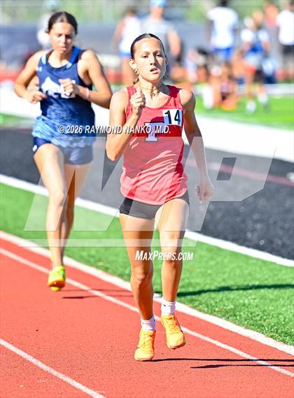 Thumbnail 2 in Pirate Booty Invitational (800 Meter) photogallery.