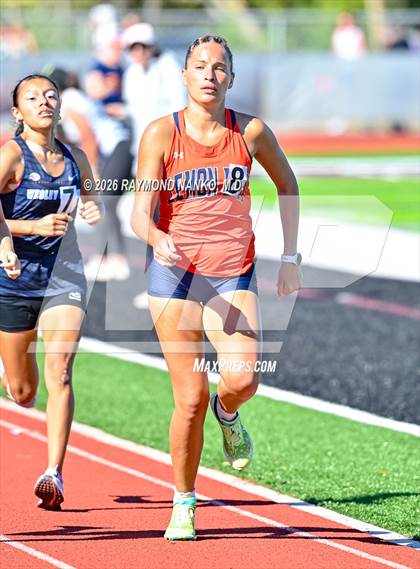 Thumbnail 3 in Pirate Booty Invitational (800 Meter) photogallery.