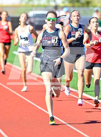 Thumbnail 3 in Pirate Booty Invitational (800 Meter) photogallery.